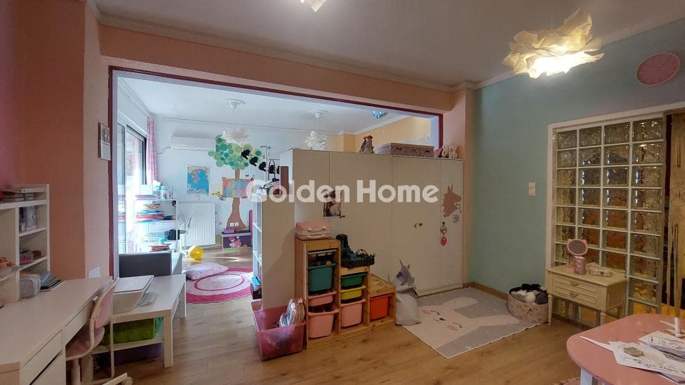 Apartment in Paradeisos, Agia Paraskevi — Photo 15 of 43