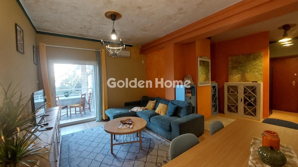 Apartment in Paradeisos, Agia Paraskevi — Photo 2 of 43