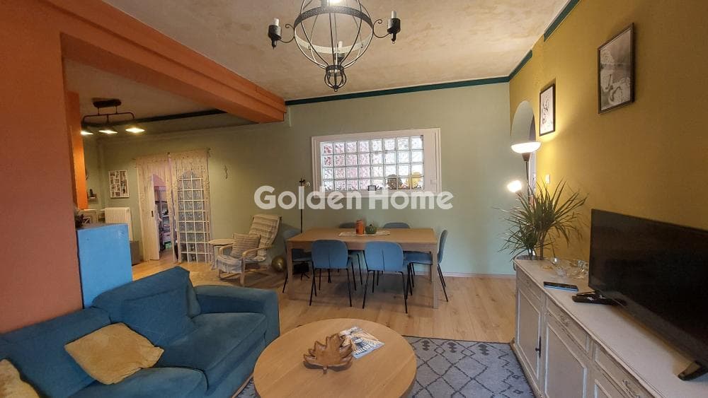 Apartment in Paradeisos, Agia Paraskevi — Photo 24 of 43