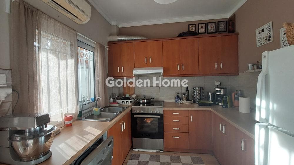 Apartment in Paradeisos, Agia Paraskevi — Photo 7 of 43