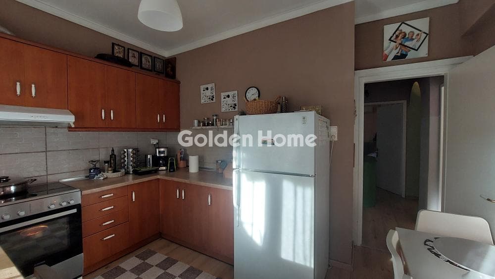 Apartment in Paradeisos, Agia Paraskevi — Photo 16 of 43