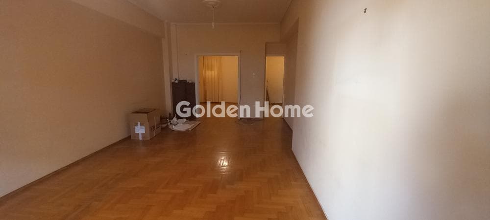 Apartment in Plateia Koliatsou, Patision - Acharnon — Photo 4 of 25