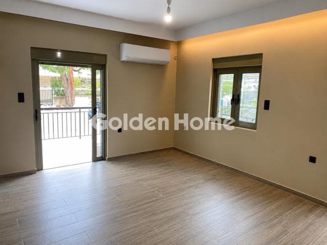 Apartment in Terpsithea, Glyfada — Photo 1 of 12