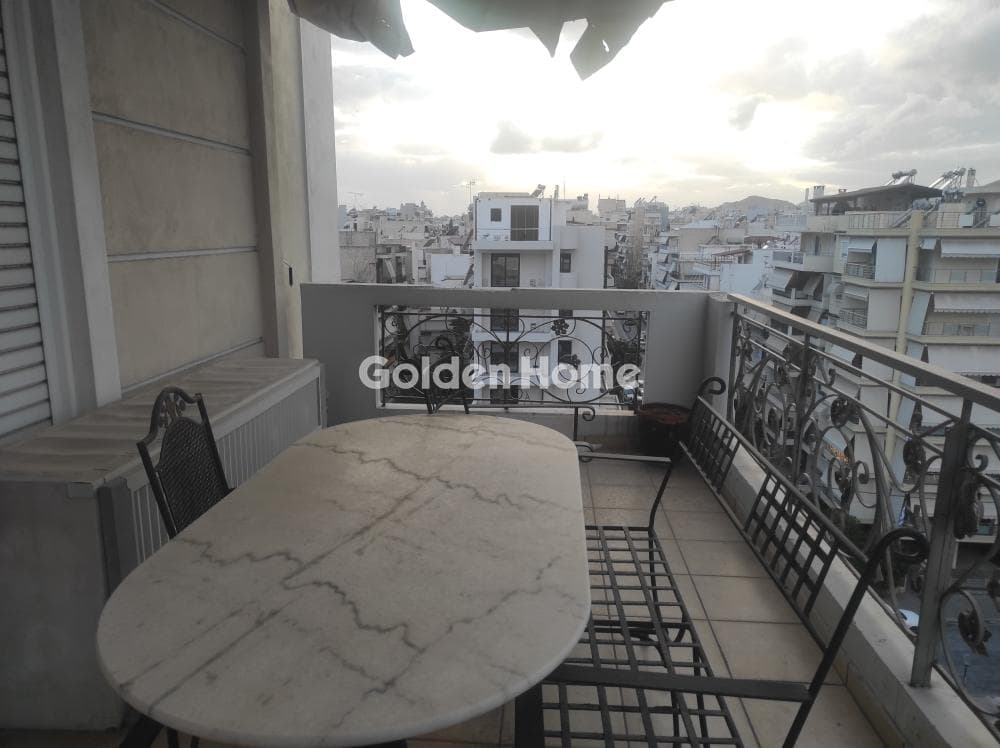 Apartment in Aspra Chomata, Nikaia — Photo 2 of 20