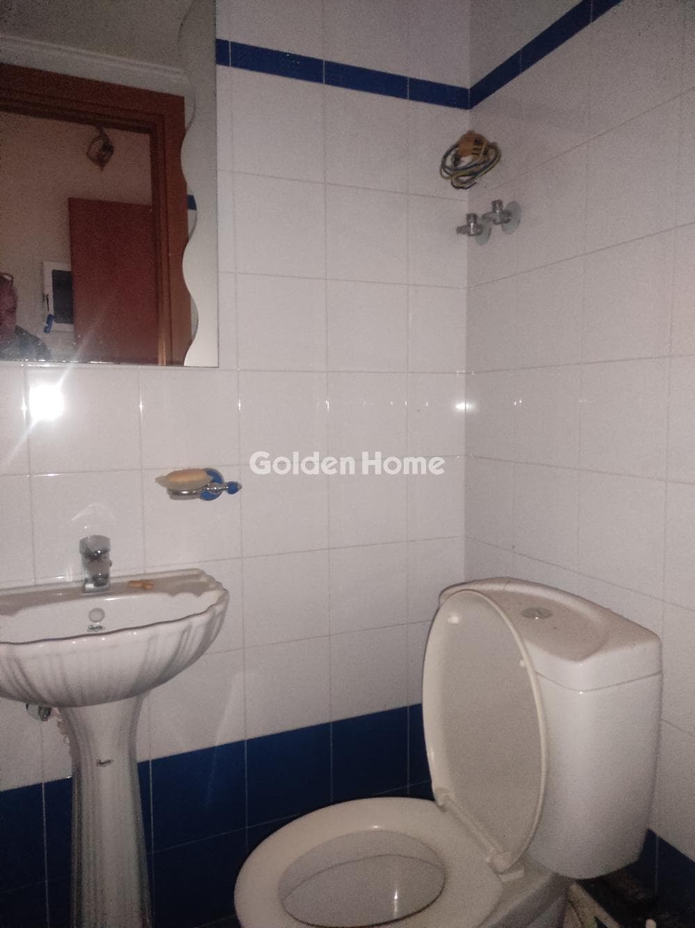 Apartment in Aspra Chomata, Nikaia — Photo 8 of 20
