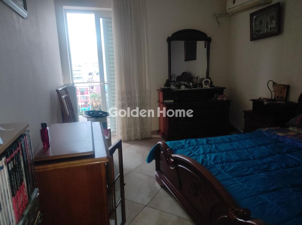 Apartment in Aspra Chomata, Nikaia — Photo 15 of 20