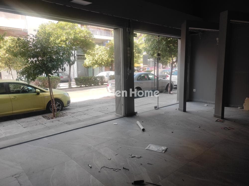 Retail Store in Plateia Davaki, Kalithea — Photo 8 of 12