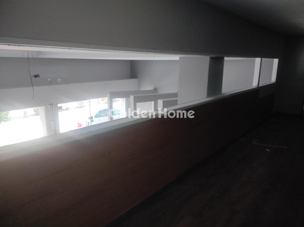 Retail Store in Plateia Davaki, Kalithea — Photo 10 of 12