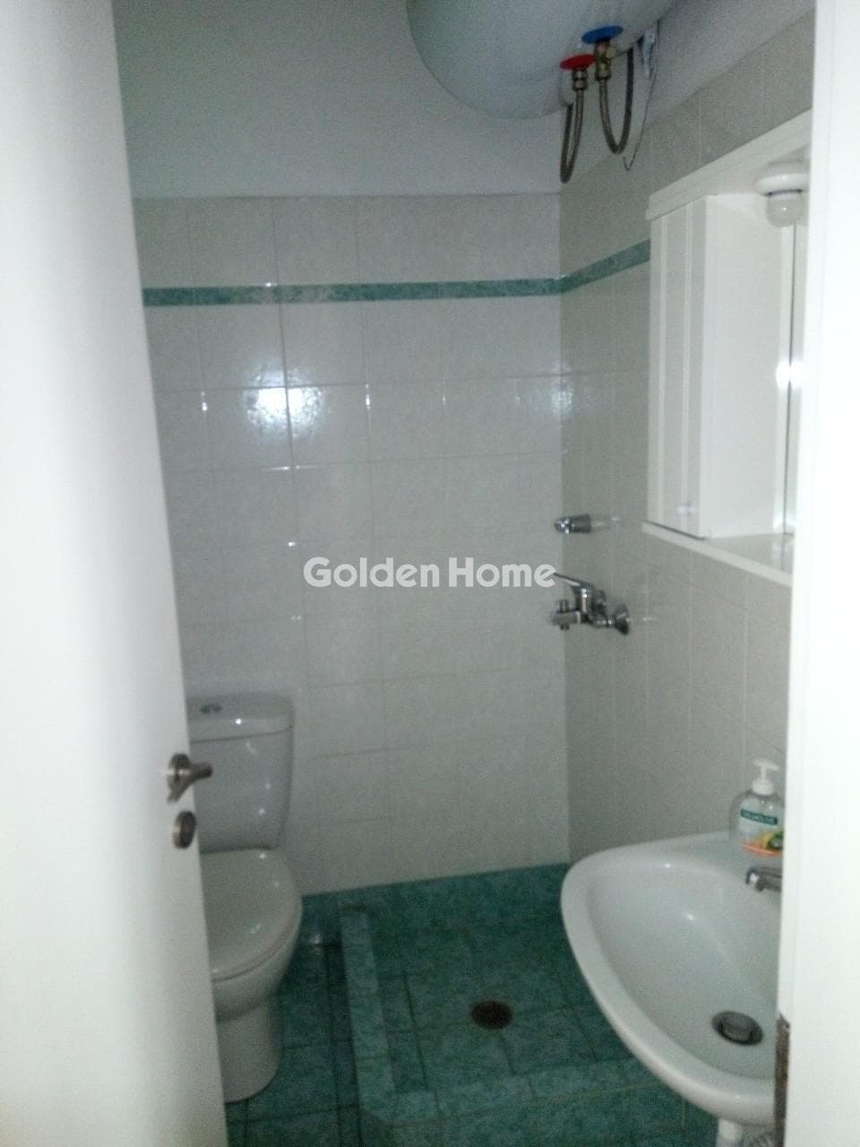Apartment in Plateia Koliatsou, Patision - Acharnon — Photo 8 of 10