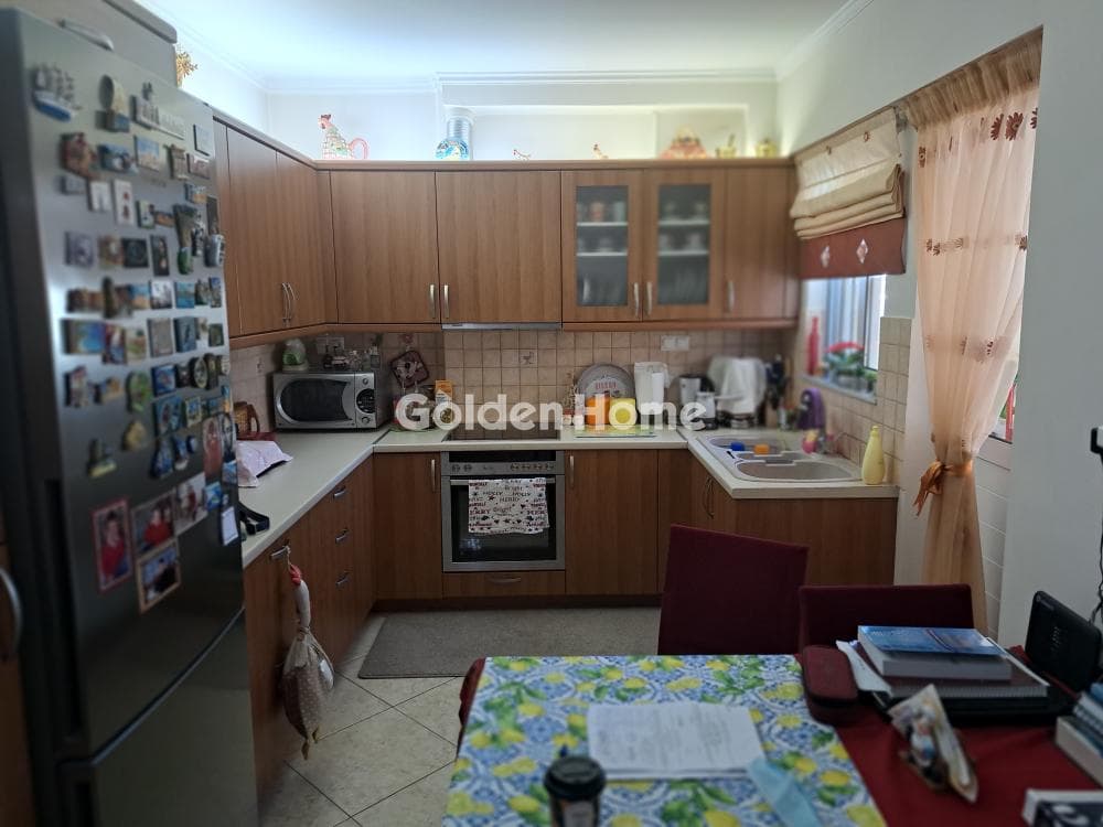 Apartment in Tampouria, Nikaia — Photo 11 of 11