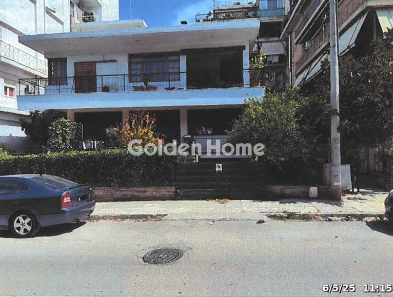 Apartment in Agia Paraskevi, Nea Smyrni — Photo 1 of 7