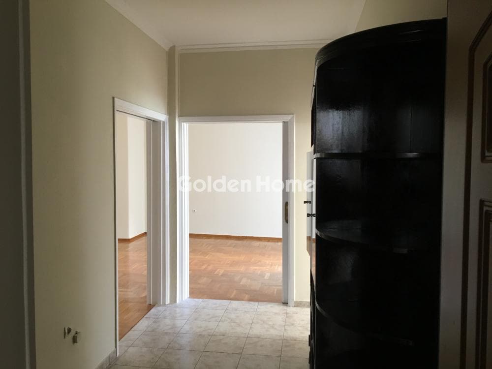 Apartment in Analipsi, Vironas — Photo 26 of 35