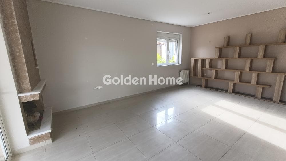 Apartment in Dafni, Chaidari — Photo 2 of 24