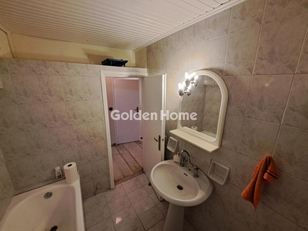 Apartment in Agia Paraskevi, Nea Smyrni — Photo 13 of 17