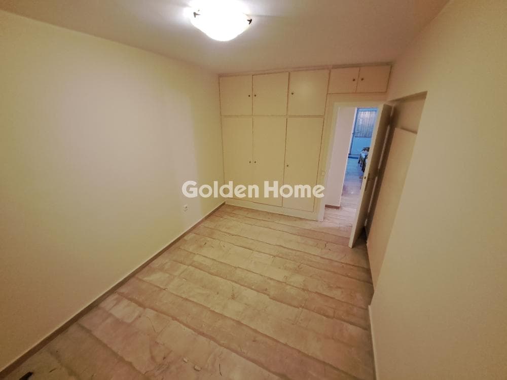 Apartment in Agia Paraskevi, Nea Smyrni — Photo 11 of 17