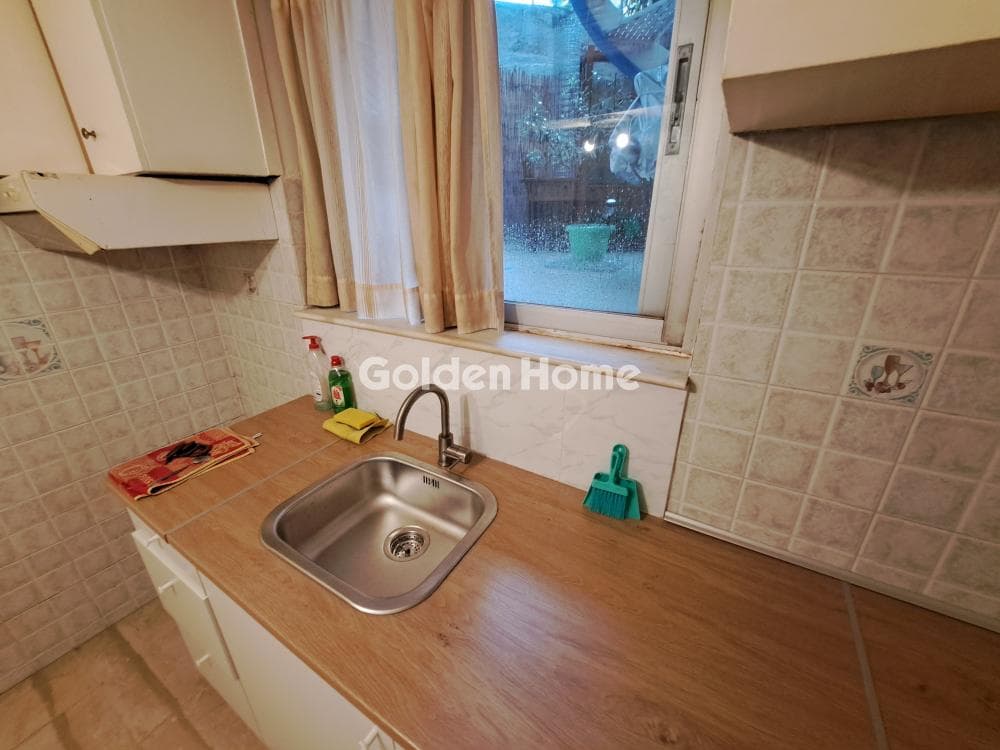 Apartment in Agia Paraskevi, Nea Smyrni — Photo 12 of 17