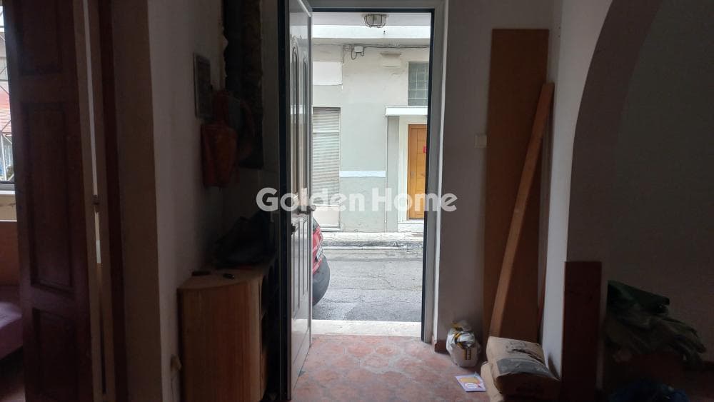 Apartment in Kaminia, Piraeus — Photo 5 of 23