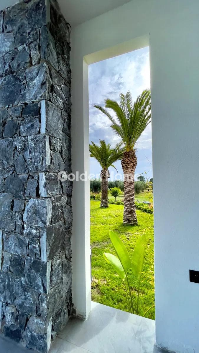 House in Nea Skioni, Pallini — Photo 8 of 24