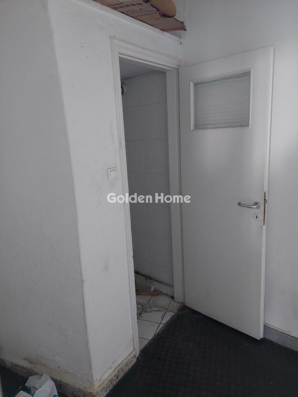 Κατάστημα στην Πλατεία Ελευθερίας, Κορυδαλλός — Φωτογραφία 6 από 7