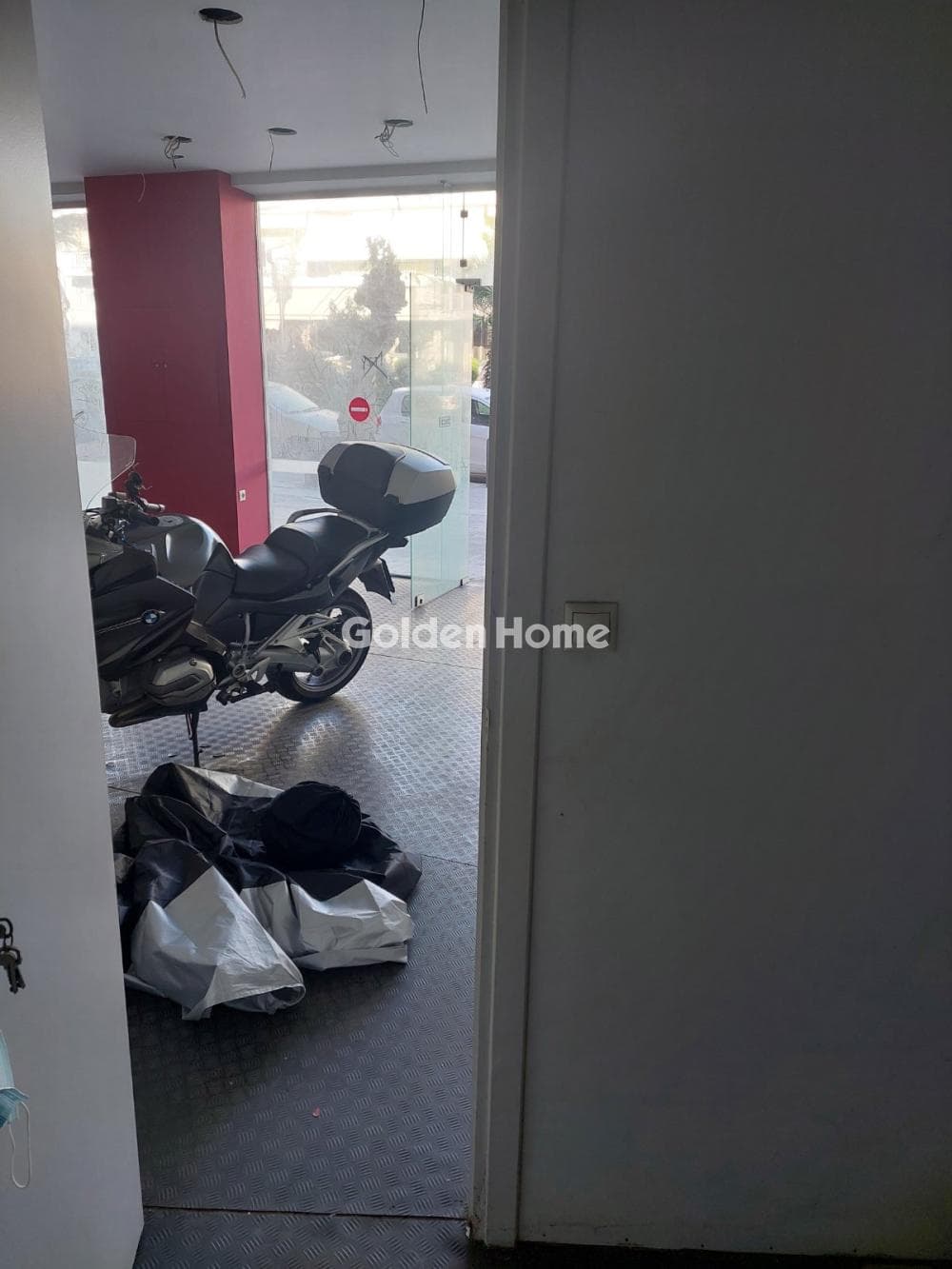 Κατάστημα στην Πλατεία Ελευθερίας, Κορυδαλλός — Φωτογραφία 2 από 7