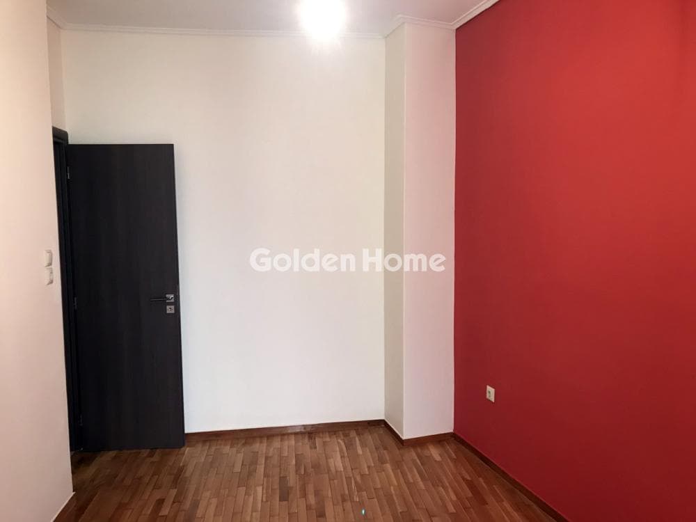 Apartment in Platia Attikis, Attiki — Photo 3 of 7