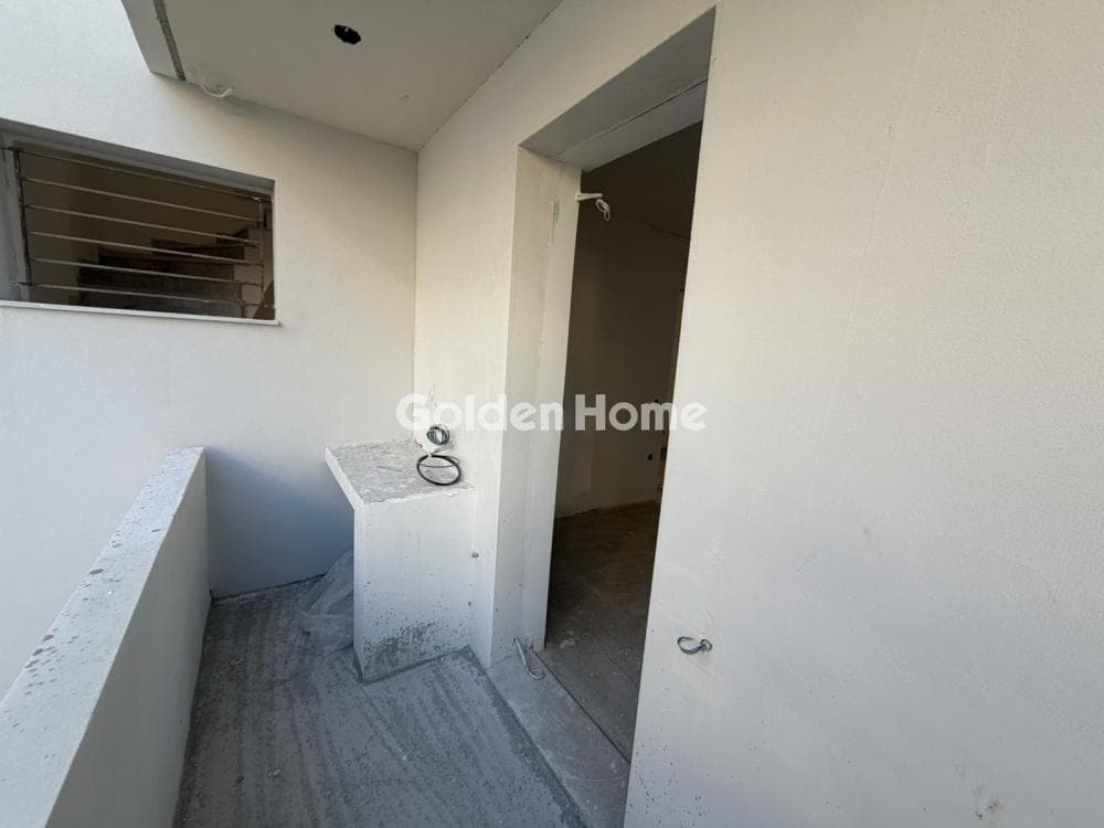 Apartment in Evaggelistria, Nikaia — Photo 17 of 23
