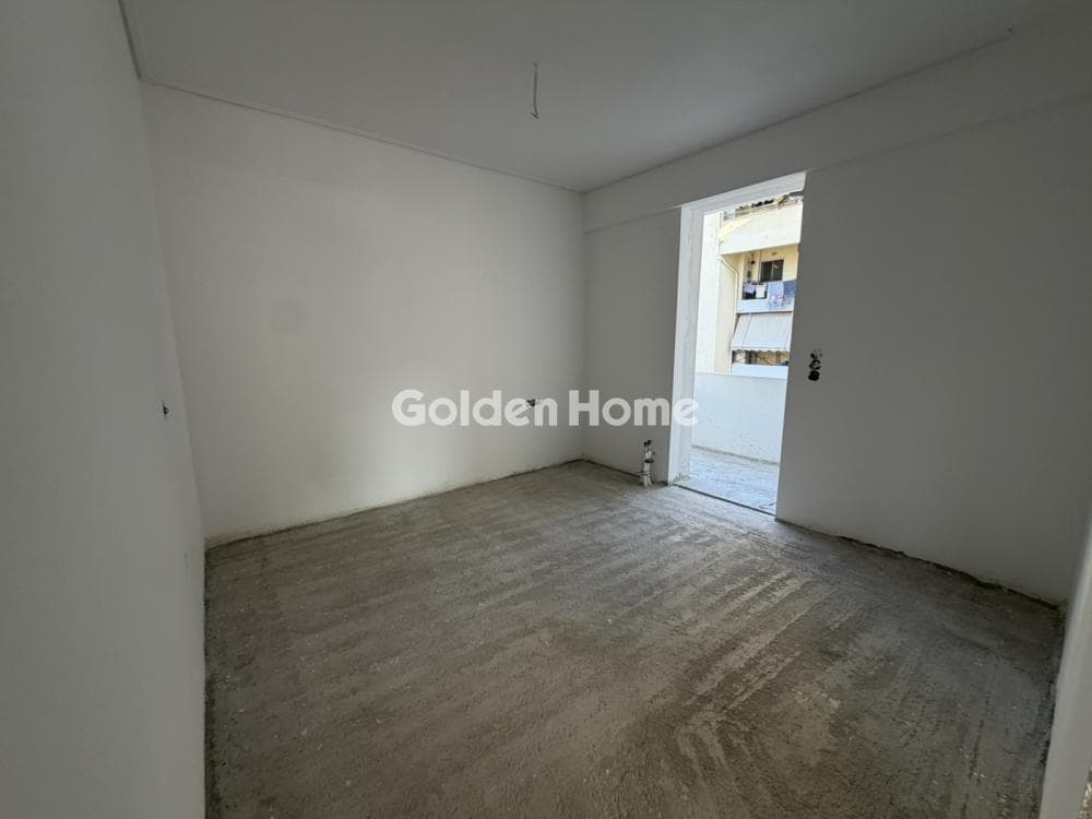 Apartment in Evaggelistria, Nikaia — Photo 12 of 23