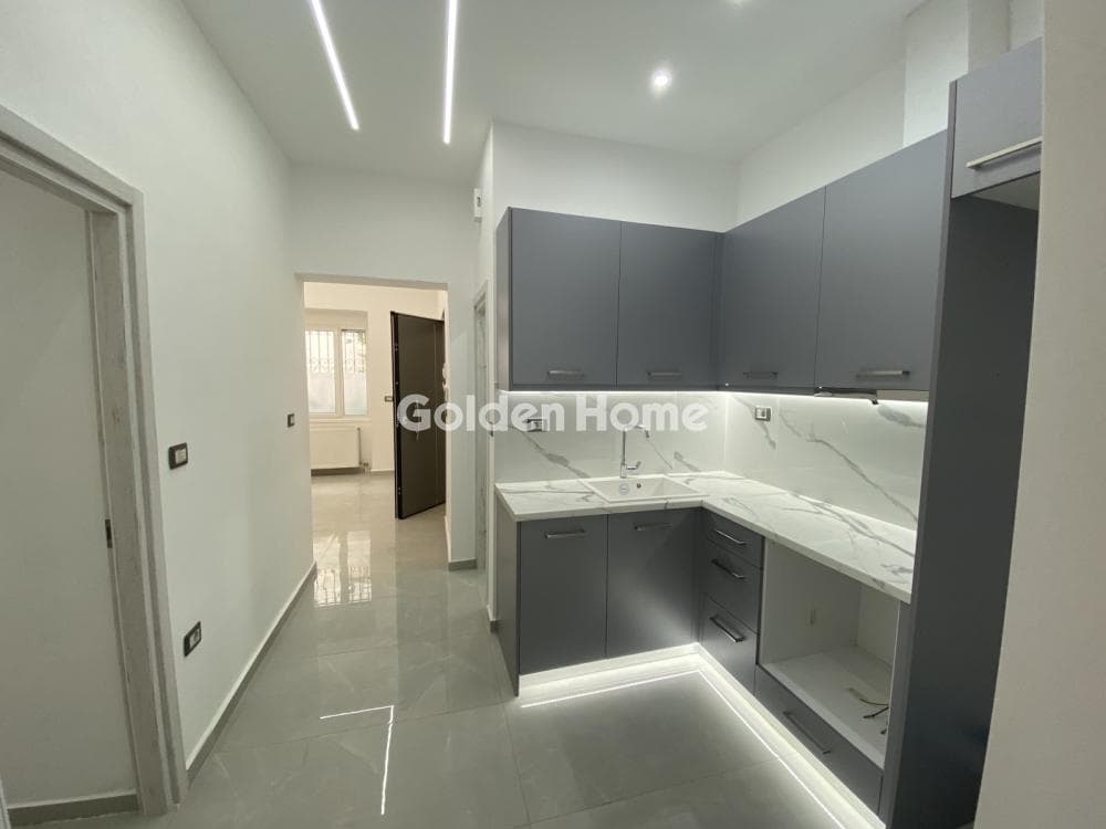Apartment in Plateia Davaki, Kalithea — Photo 4 of 11