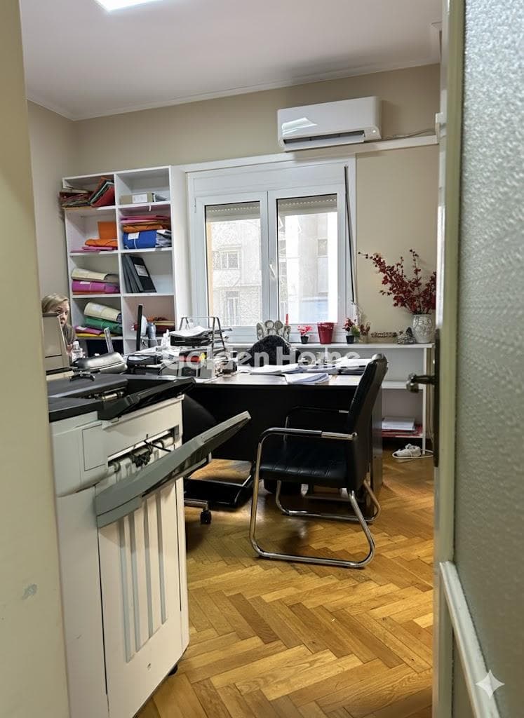 Γραφείο στην Μεγάλα Σχοινία Β, Εξάρχεια - Νεάπολη — Φωτογραφία 3 από 4
