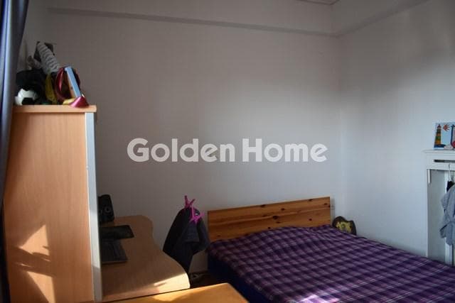 Apartment in Agia Paraskevi, Nea Smyrni — Photo 21 of 28