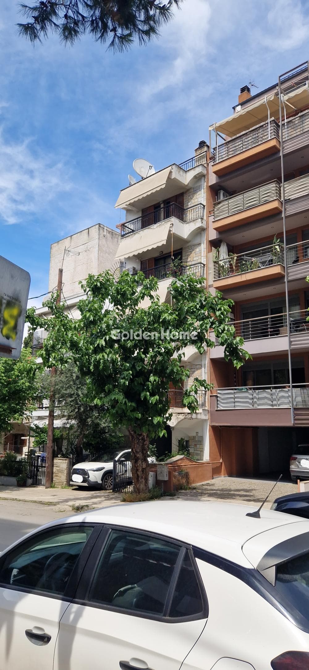 Apartment in Karampournaki, Kalamaria — Photo 1 of 3