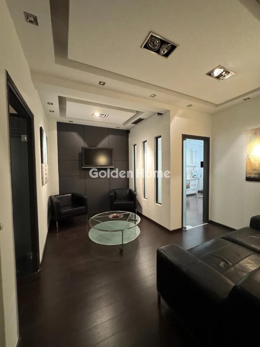 Office in Oria Imittou, Pagkrati — Photo 1 of 11