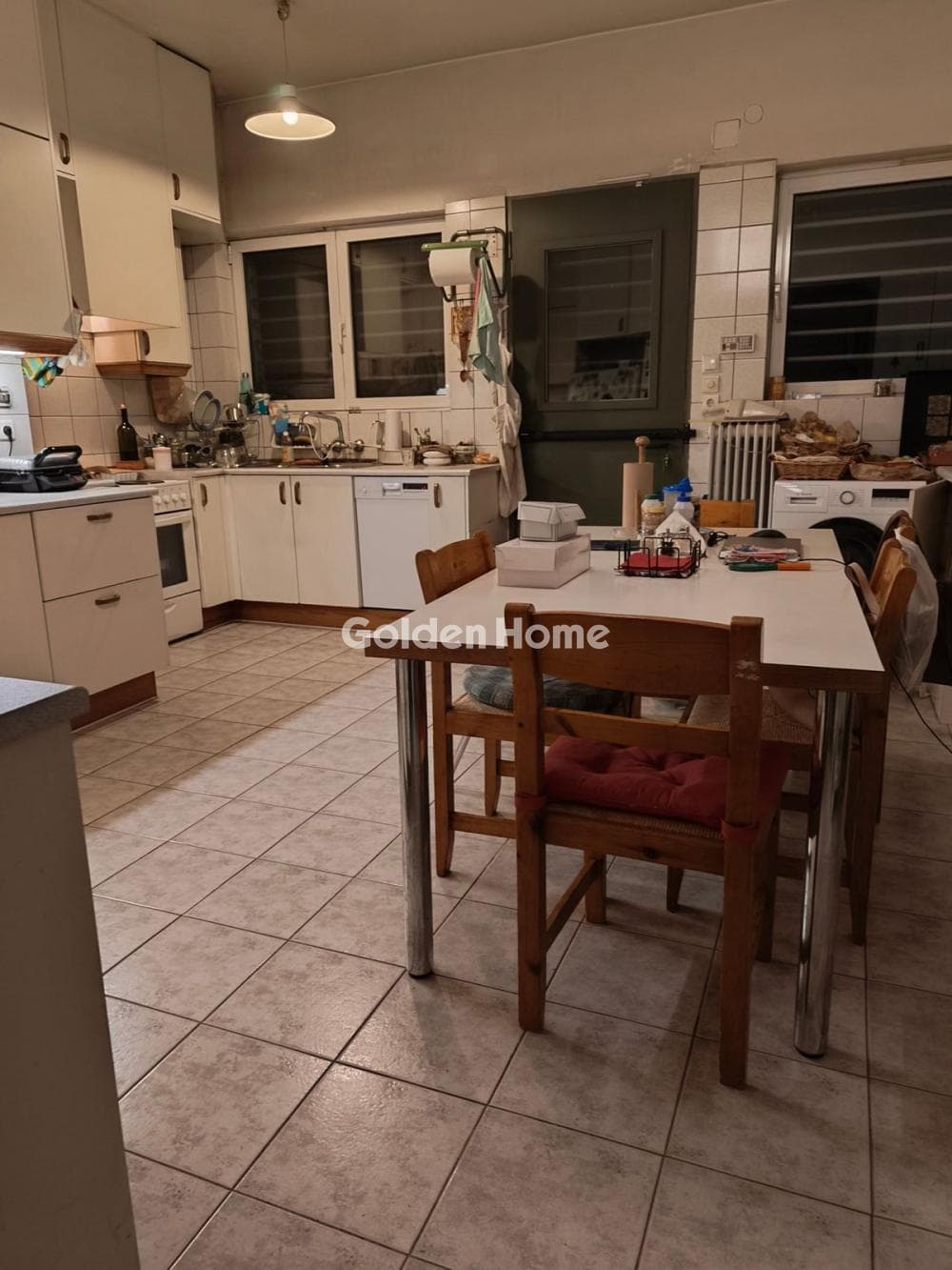 Apartment in Megala Sxoinia A, Acharnes — Photo 2 of 4