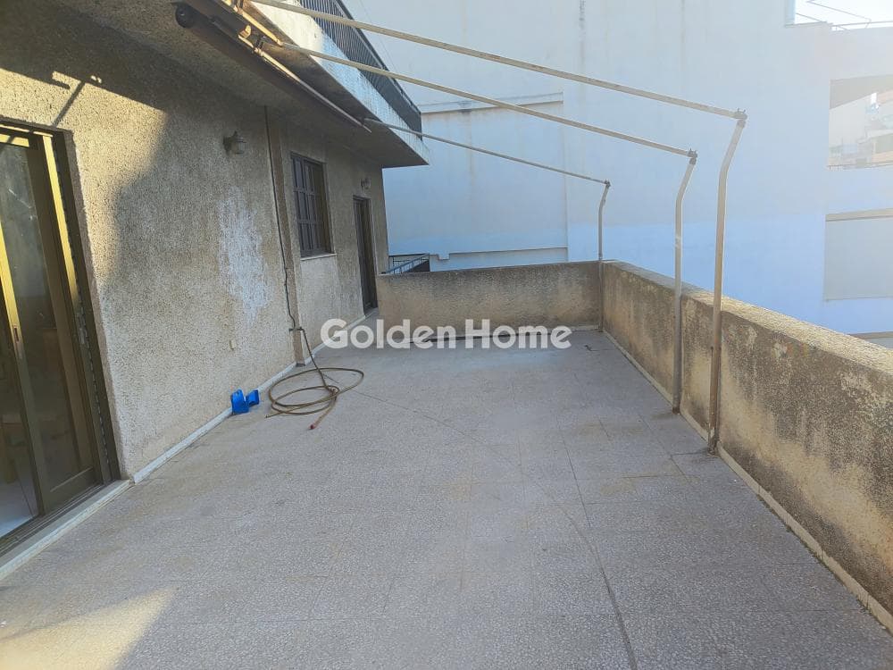 Apartment in Evgenia, Keratsini — Photo 12 of 18