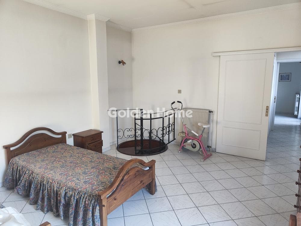 Apartment in Evgenia, Keratsini — Photo 8 of 18