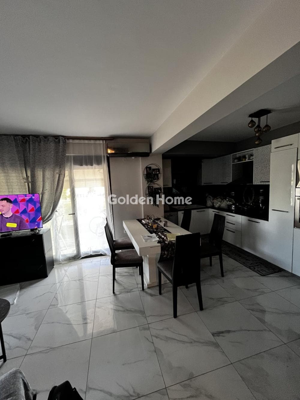 Apartment in Center, Thermi — Photo 8 of 18