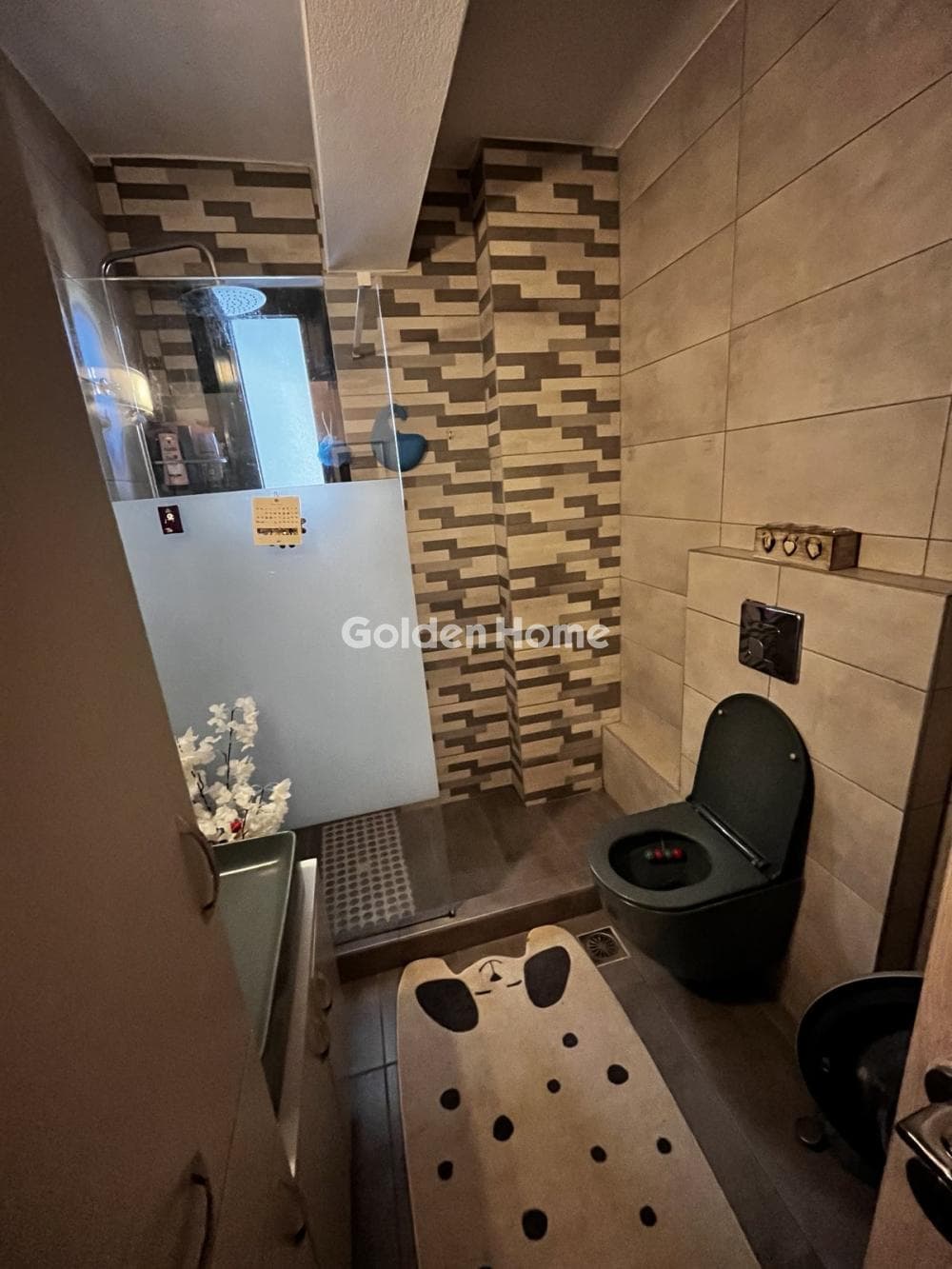 Apartment in Center, Thermi — Photo 13 of 18
