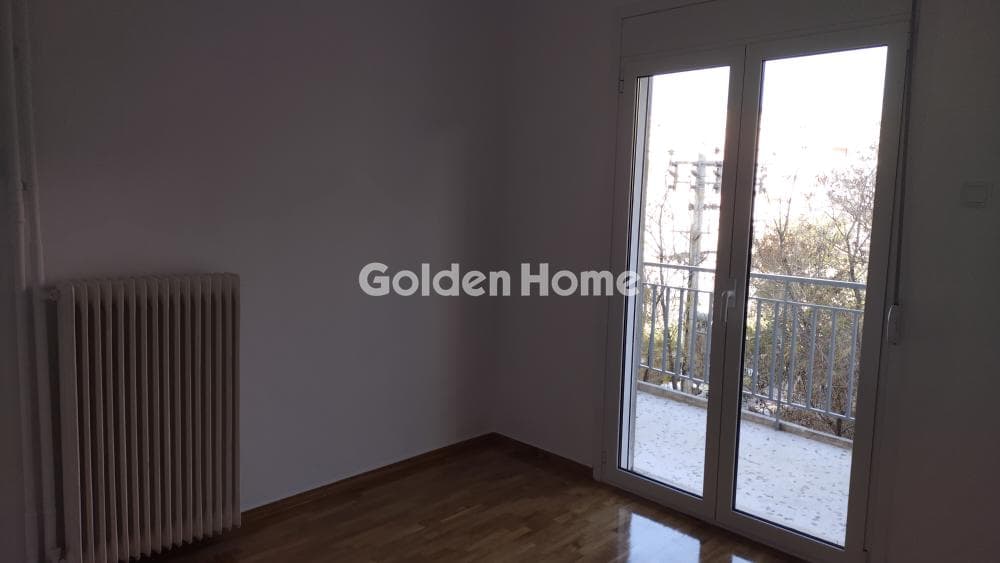 Apartment in Platia Attikis, Attiki — Photo 9 of 25