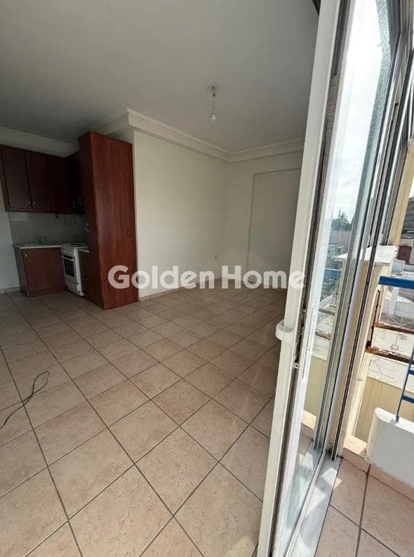 Apartment in Center, Dafni — Photo 6 of 18