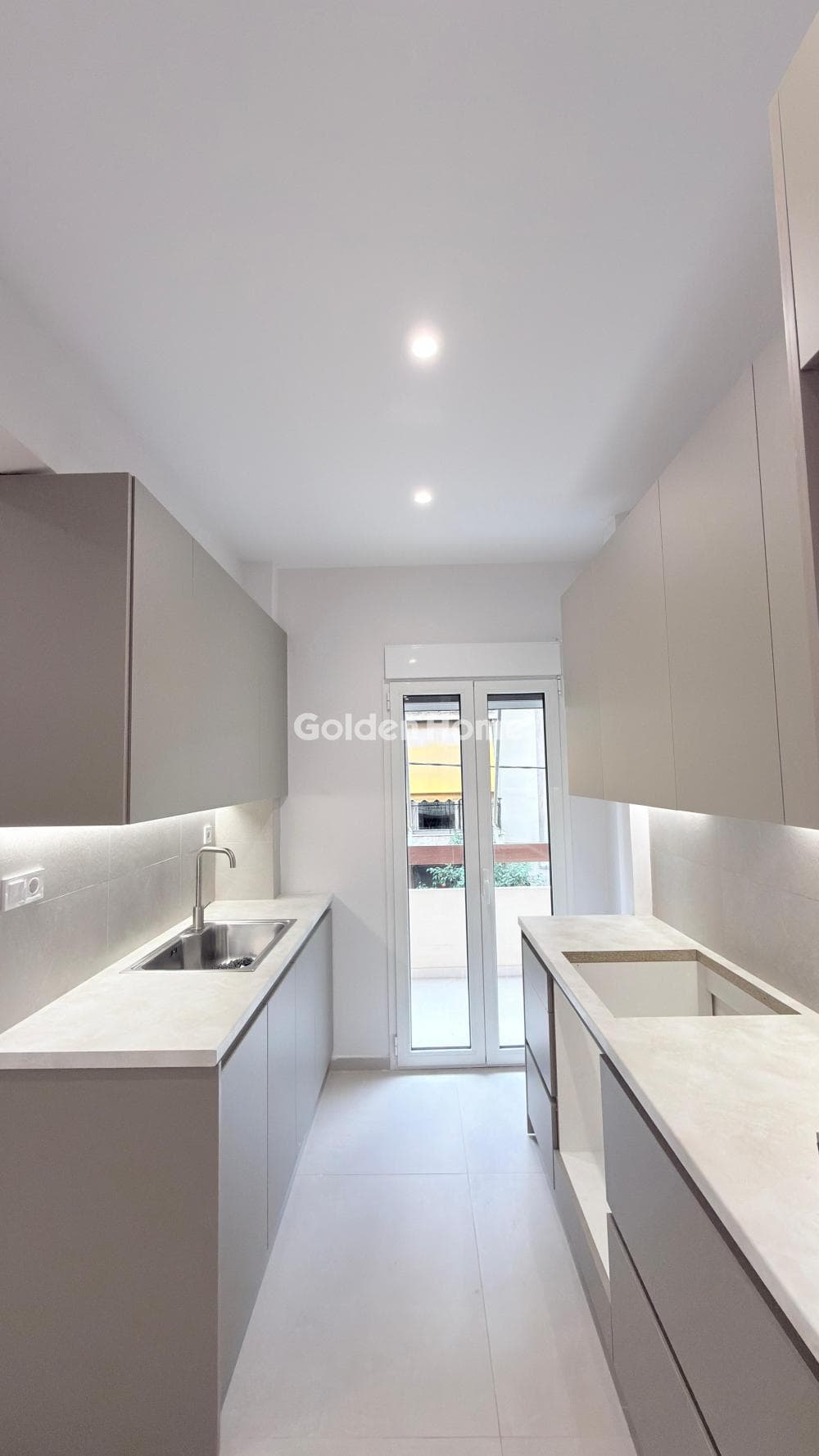 Apartment in Agia Eleousa, Kalithea — Photo 8 of 18