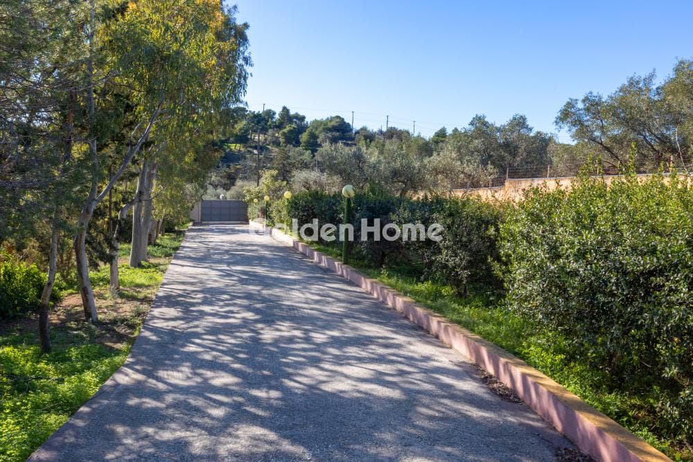 House in Industrial area, Koropi — Photo 41 of 56