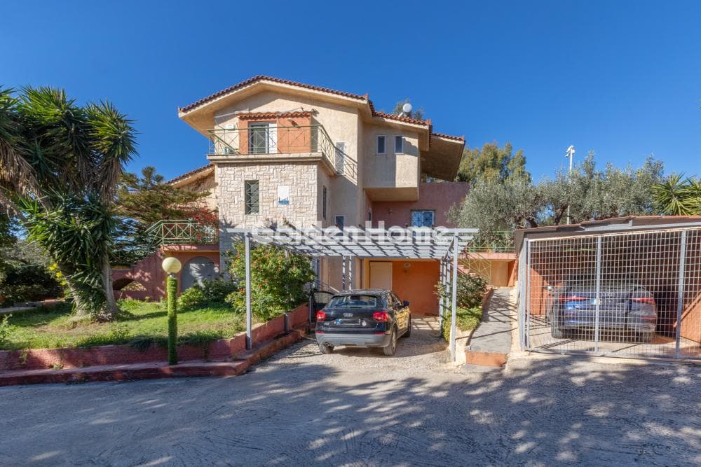 House in Industrial area, Koropi — Photo 45 of 56