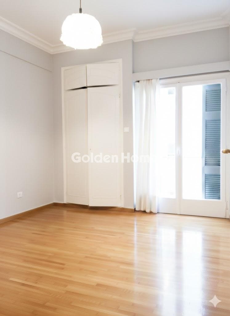 Apartment in Fokionos Negri, Kipseli — Photo 12 of 24