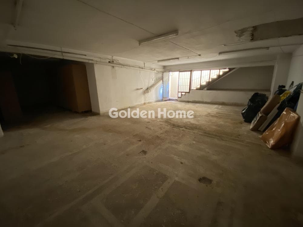 Warehouse in Agia Kiriaki, Palaio Faliro — Photo 5 of 11