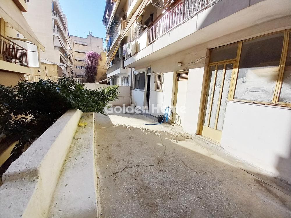 Γραφείο στην Κοκκινιά, Νίκαια — Φωτογραφία 7 από 8