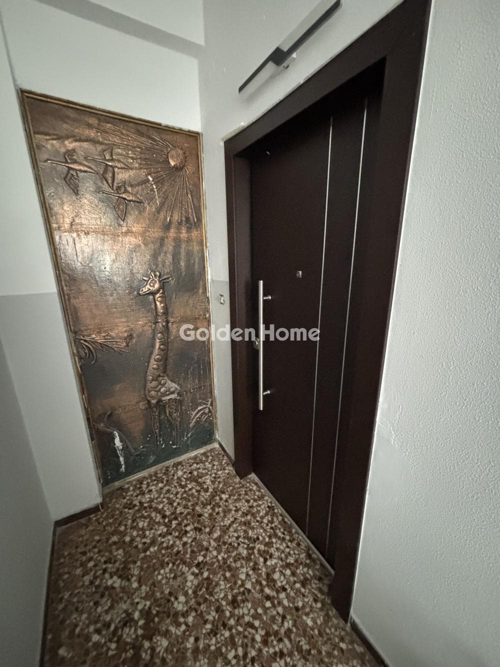 Apartment in akadimia Platonos, Kolonos - Kolokinthous — Photo 1 of 12