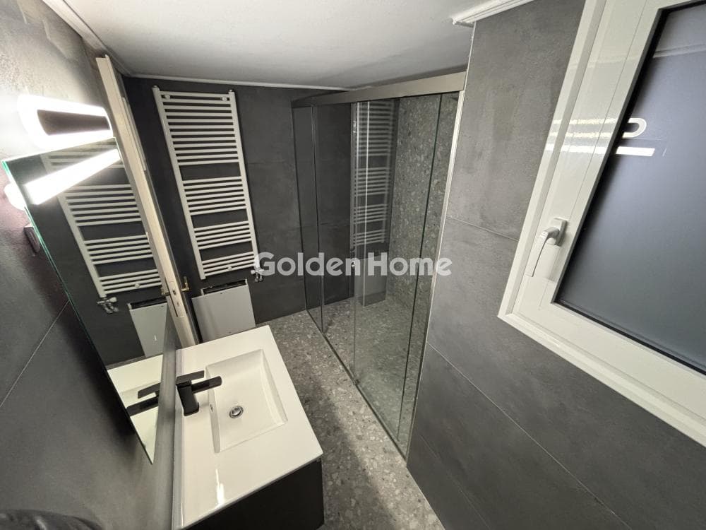 Apartment in akadimia Platonos, Kolonos - Kolokinthous — Photo 12 of 12