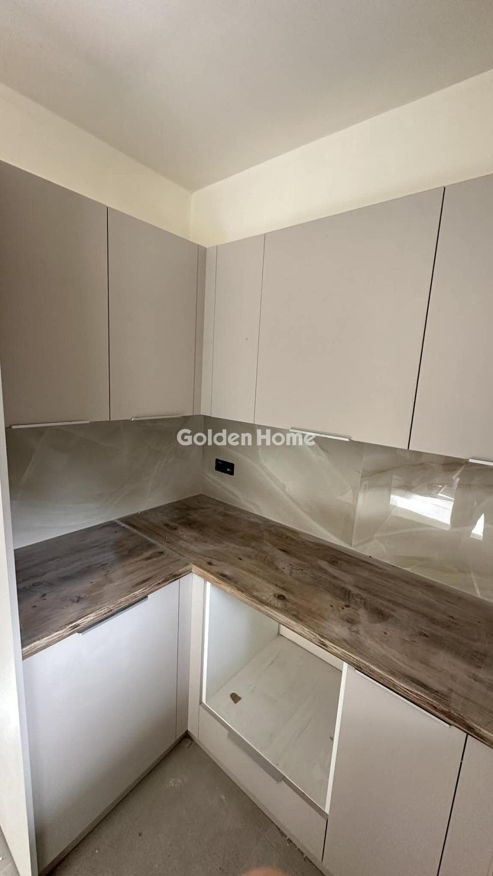 Apartment in Agios Ioannis, Neos Kosmos — Photo 7 of 10