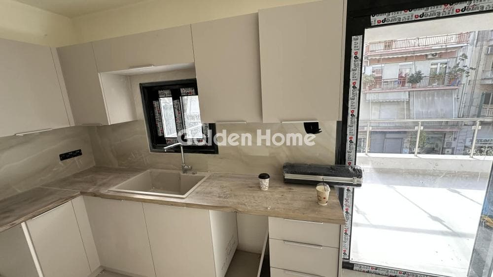 Apartment in Agios Ioannis, Neos Kosmos — Photo 8 of 10