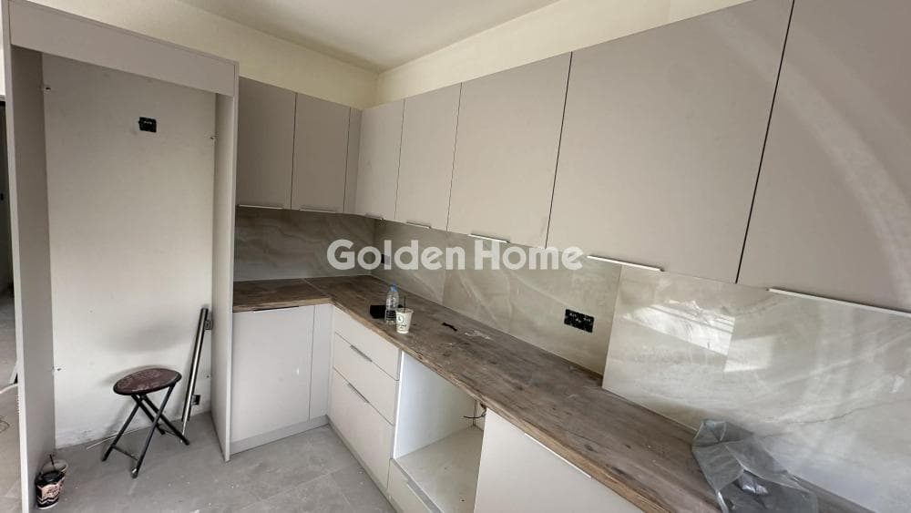 Apartment in Agios Ioannis, Neos Kosmos — Photo 4 of 7